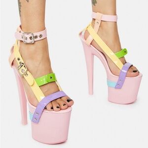 PASTEL X BONDAGE PLATFORM HEELS